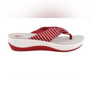 Cloudsteppers By Clarks Women's Arla Glison Thong Sandal Red/White Size 10